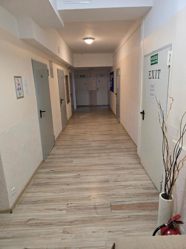 Jasna Hotelik Self Check-In Варшава Экстерьер фото
